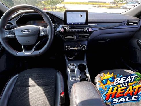 Used 2025 Ford Escape ST-Line FWD image 17