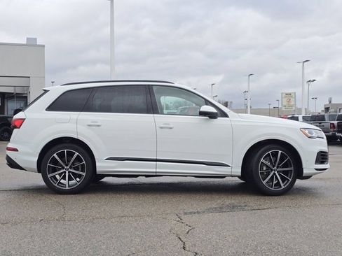 Used 2022 Audi Q7 3.0T Premium Plus image 31