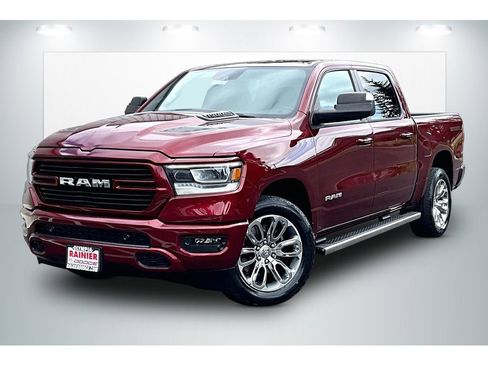 Used 2023 RAM 1500 Laramie AWD/4WD image 2