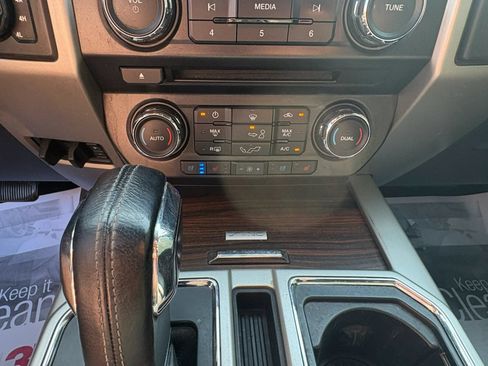 Used 2015 Ford F150 Lariat AWD/4WD image 14