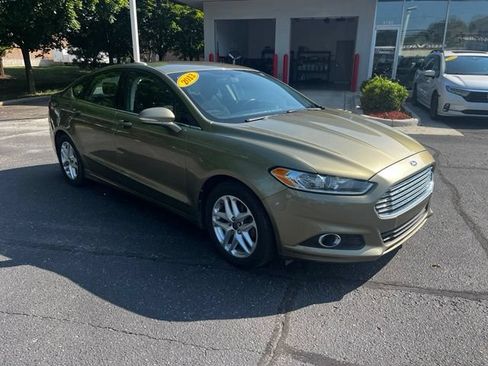 Used 2013 Ford Fusion SE FWD image 7