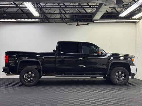 Used 2016 GMC Sierra 2500 SLE AWD/4WD image 4