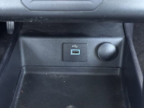 Used 2018 Ford Fusion S image 20