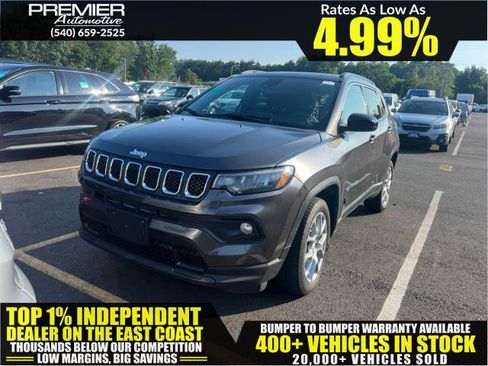 Used 2023 Jeep Compass 4WD image 1
