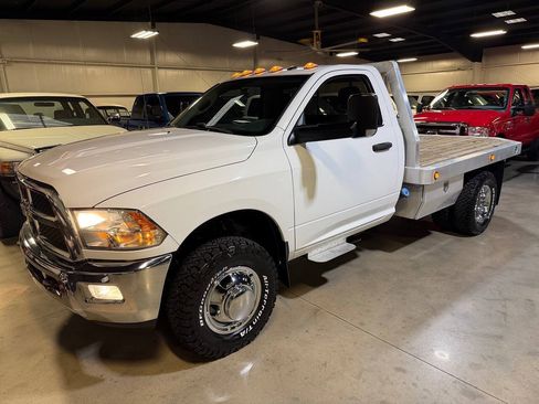 Used 2017 RAM 3500 Tradesman w/ Chrome Appearance Group AWD/4WD image 10