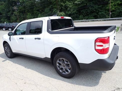 Used 2025 Ford Maverick XLT w/ Equipment Group 302A AWD/4WD image 5