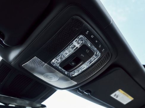 Used 2024 Mercedes-Benz Maybach GLS 600 Maybach GLS 600 image 95