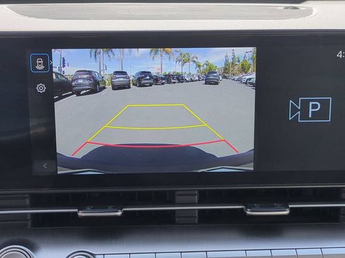 Used 2025 Hyundai Kona SEL FWD image 17