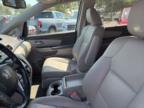 Used 2014 Honda Odyssey EX-L image 13