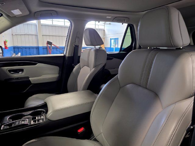 Used 2024 Honda Pilot Touring image 24