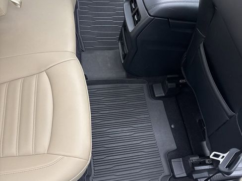 Certified 2022 Ford Edge SEL w/ Convenience Package image 36