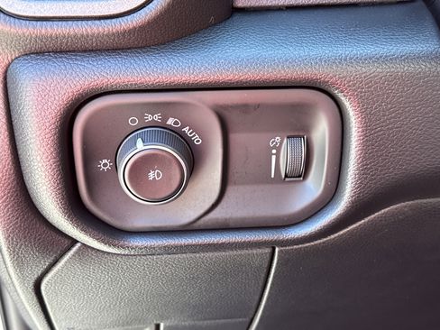 New 2026 RAM 3500 Tradesman image 38