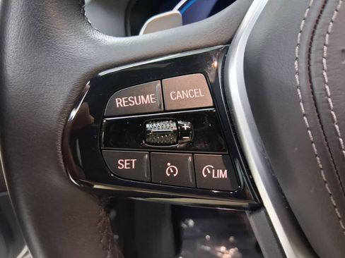 Used 2023 BMW 530e w/ Premium Package RWD image 16