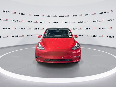 Used 2023 Tesla Model Y Long Range image 3