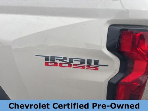 Certified 2026 Chevrolet Colorado Trail Boss AWD/4WD image 3