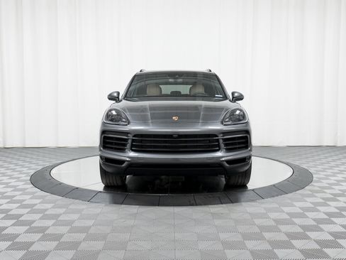Certified 2023 Porsche Cayenne image 10