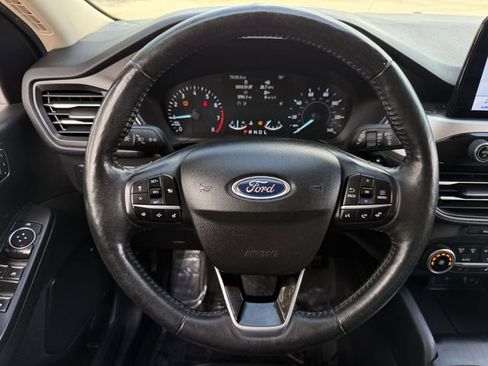 Used 2020 Ford Escape SEL FWD image 13