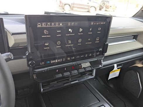 New 2026 GMC Hummer EV SUV image 20