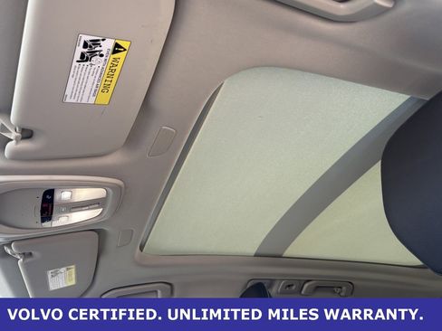 Certified 2023 Volvo XC60 B5 Plus w/ Climate Package image 32