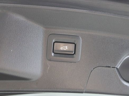 Used 2023 MAZDA CX-9 Touring Plus image 41