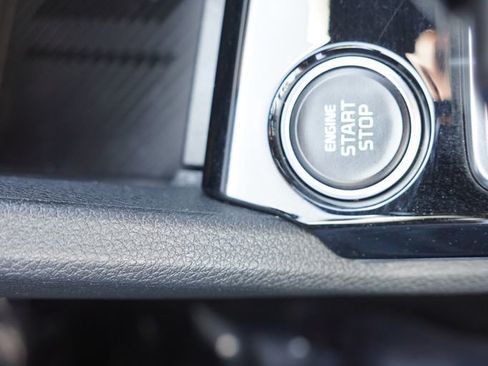 Certified 2023 Kia Sportage EX image 30