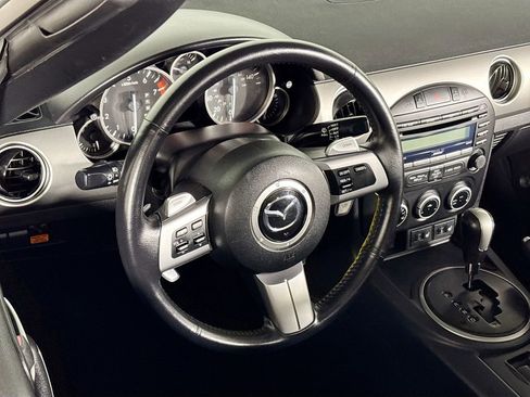 Used 2011 MAZDA MX-5 Miata Grand Touring RWD image 13