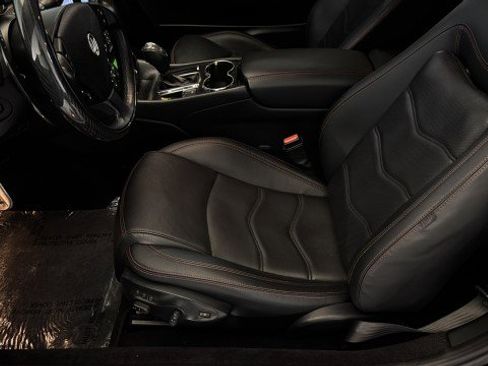 Used 2012 Maserati GranTurismo MC image 13