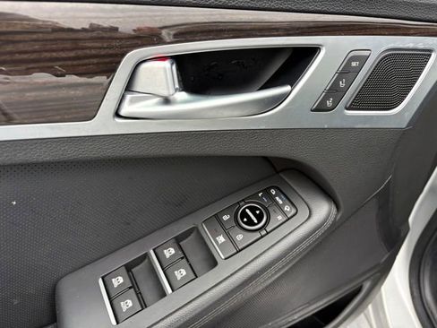 Used 2019 Genesis G80 3.8 image 23