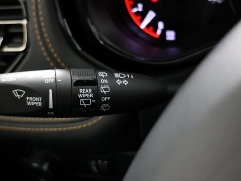 Used 2025 Dodge Durango R/T image 28