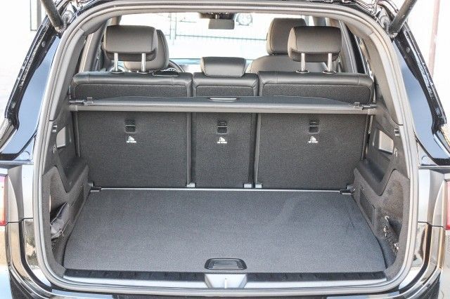 Used 2025 Mercedes-Benz EQB 300 4MATIC image 26