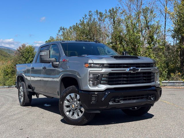 New 2026 Chevrolet Silverado 2500 Custom w/ Custom Value Package AWD/4WD image 1