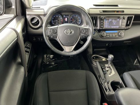 Used 2018 Toyota RAV4 XLE w/ Plus Extra Value Package image 21