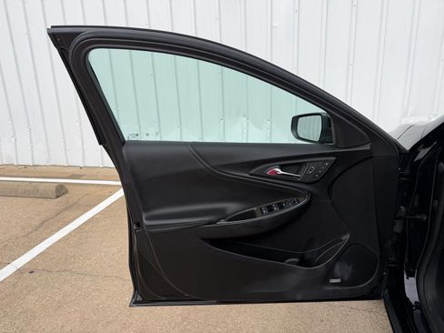 Used 2023 Chevrolet Malibu LT FWD image 22
