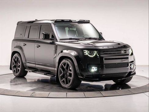 Used 2024 Land Rover Defender 110 SE AWD/4WD image 8