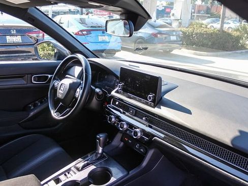 Used 2022 Honda Civic Sport image 23