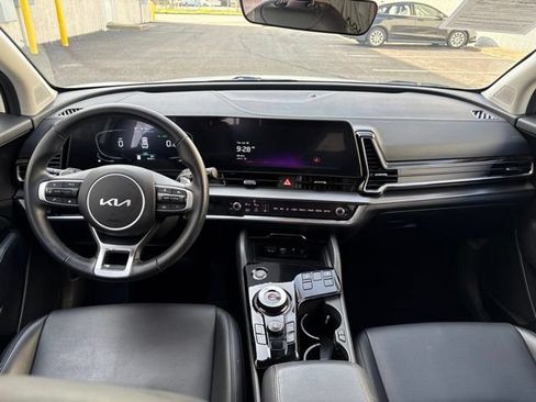 Certified 2024 Kia Sportage EX AWD/4WD image 31