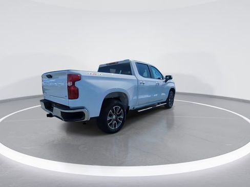 Used 2024 Chevrolet Silverado 1500 LT image 8