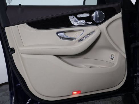 Used 2017 Mercedes-Benz GLC 300 image 12