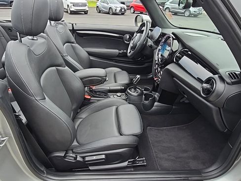 Used 2024 MINI Cooper S image 27