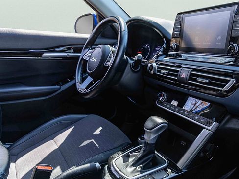 Used 2023 Kia Seltos S image 26