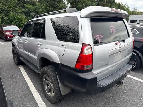 Used 2007 Toyota 4Runner Limited AWD/4WD image 3
