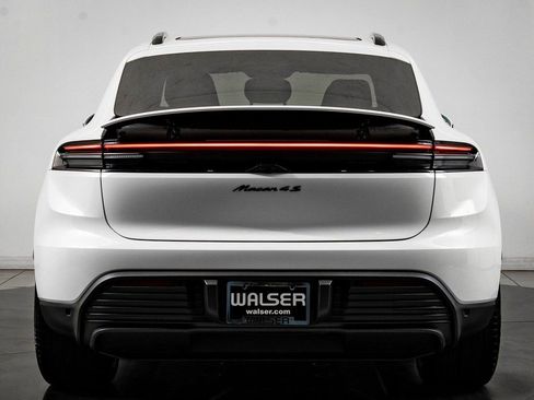 New 2026 Porsche Macan 4S Electric AWD/4WD image 7