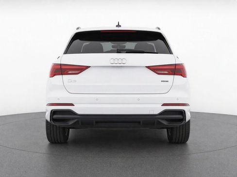 Used 2023 Audi Q3 2.0T Premium Plus w/ Premium Plus Package AWD/4WD image 6