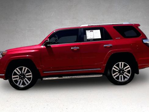 Used 2024 Toyota 4Runner Limited AWD/4WD image 3