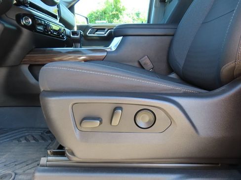 Used 2024 Chevrolet Silverado 1500 RST w/ Convenience Package II AWD/4WD image 6