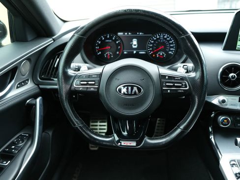 Used 2019 Kia Stinger GT1 image 24