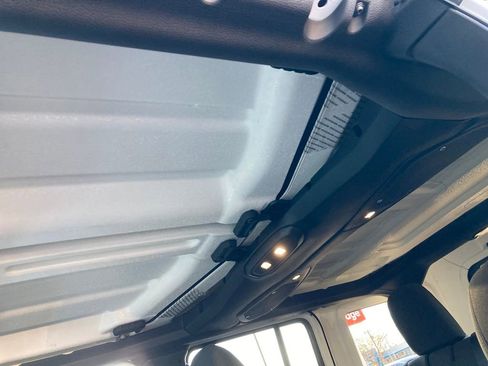 New 2025 Jeep Wrangler Rubicon image 20