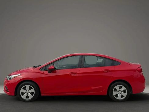 Used 2016 Chevrolet Cruze LS FWD image 4