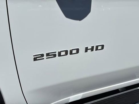 Used 2023 Chevrolet Silverado 2500 Custom w/ Custom Value Package image 38