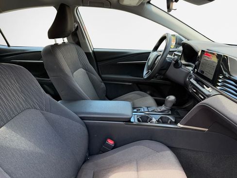 Certified 2025 Toyota Camry LE FWD image 26